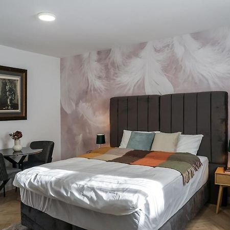 Appartement The Chic Retreat à Bucarest Extérieur photo